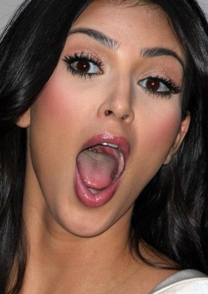 724px x 1024px - The Best Kim Kardashian Sex Tape GIFs â€“ Leaked Celebrity Tapes
